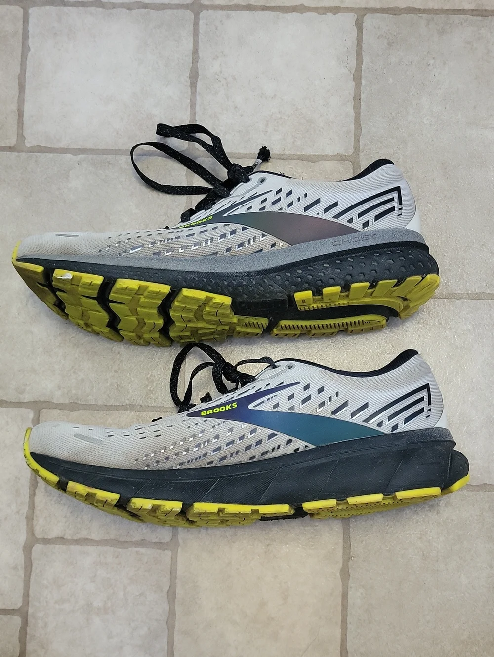 Brooks Ghost 13 Running Shoes